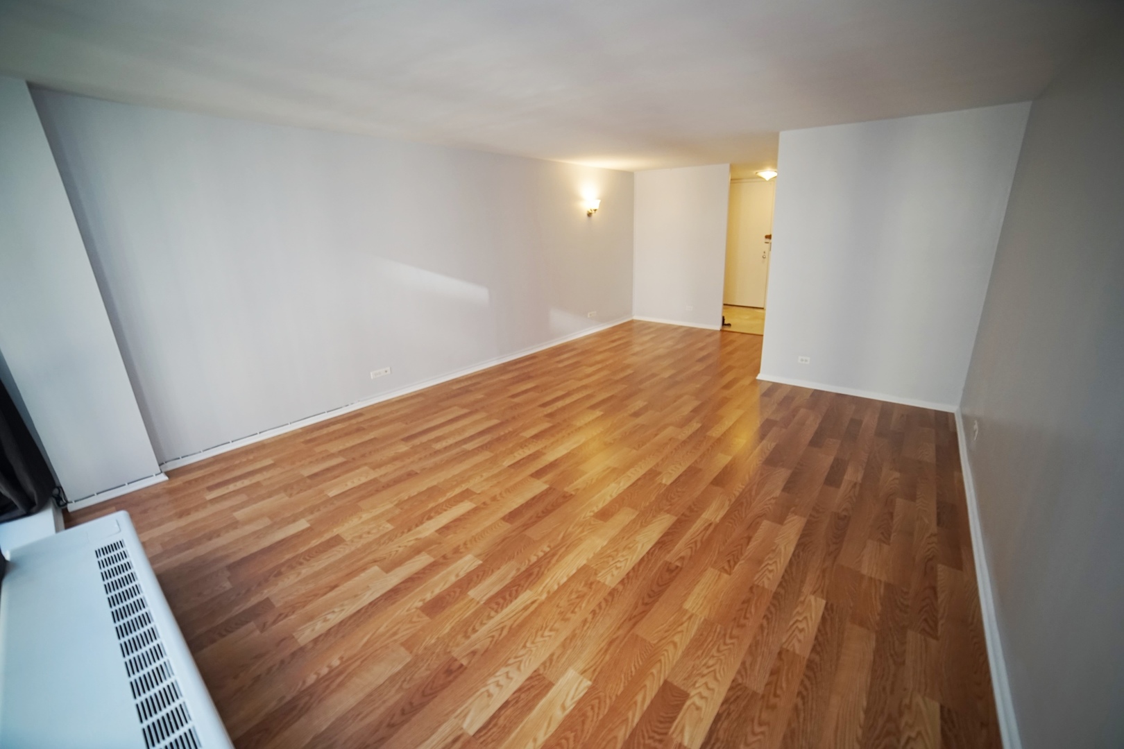 2400 N Lakeview Avenue Unit: 609