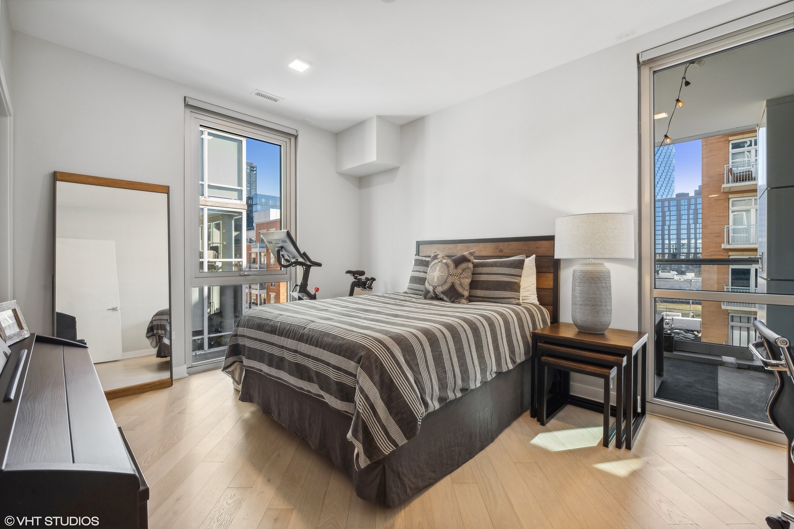 1000 W Monroe Street Unit: 502