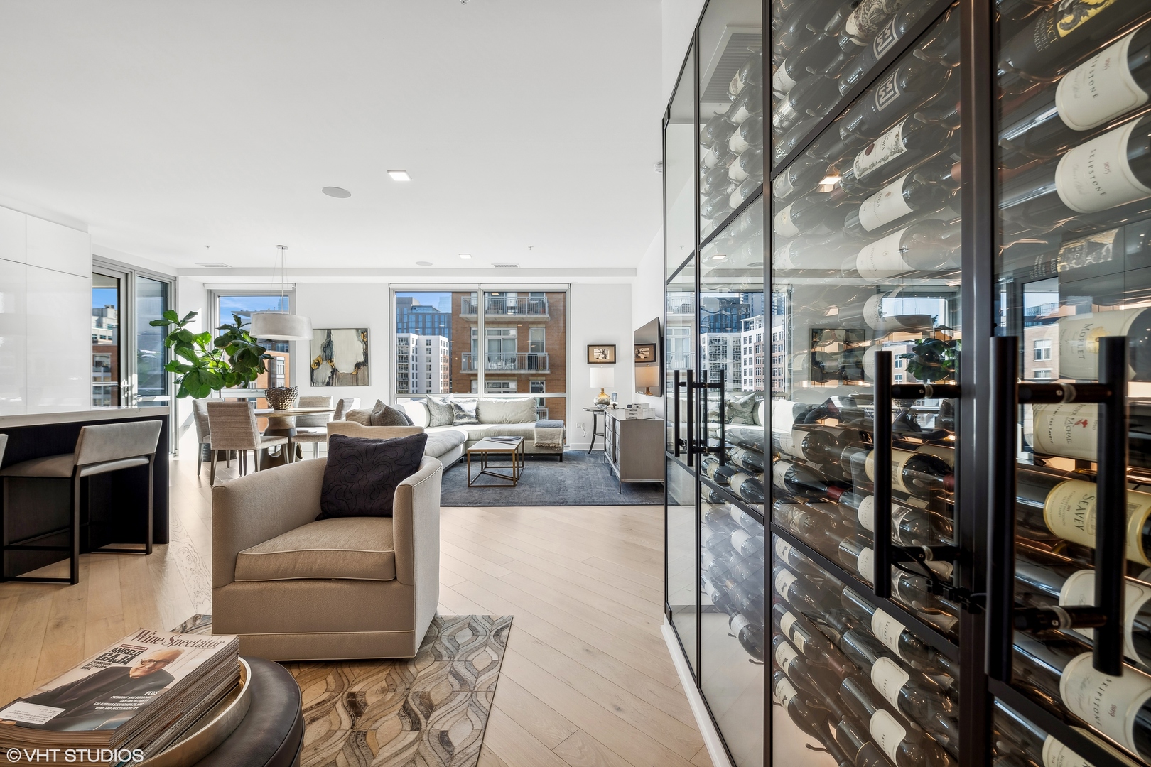 1000 W Monroe Street Unit: 502