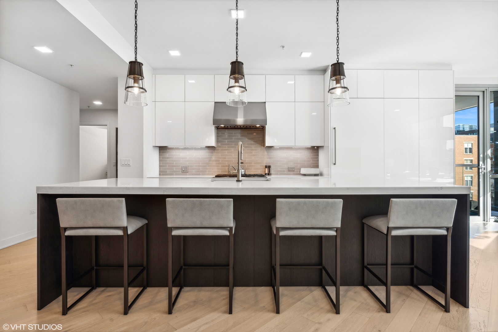 1000 W Monroe Street Unit: 502
