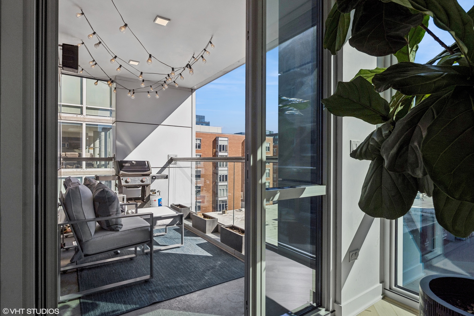 1000 W Monroe Street Unit: 502