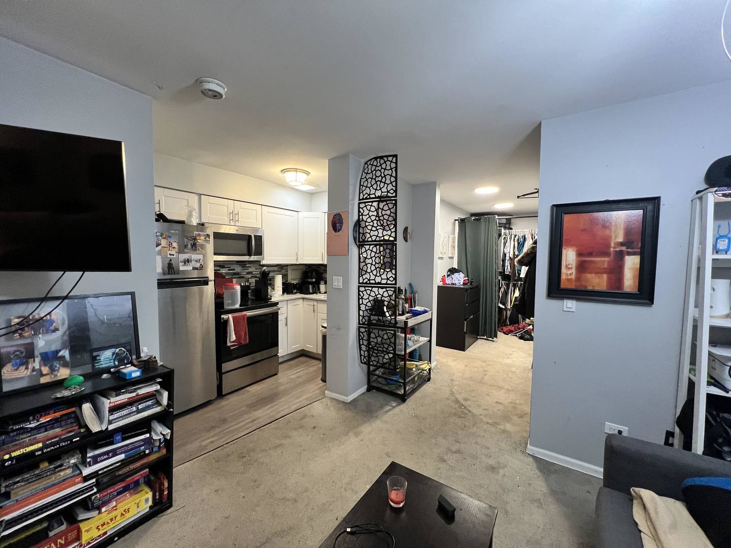 619 W Stratford Place Unit: 303