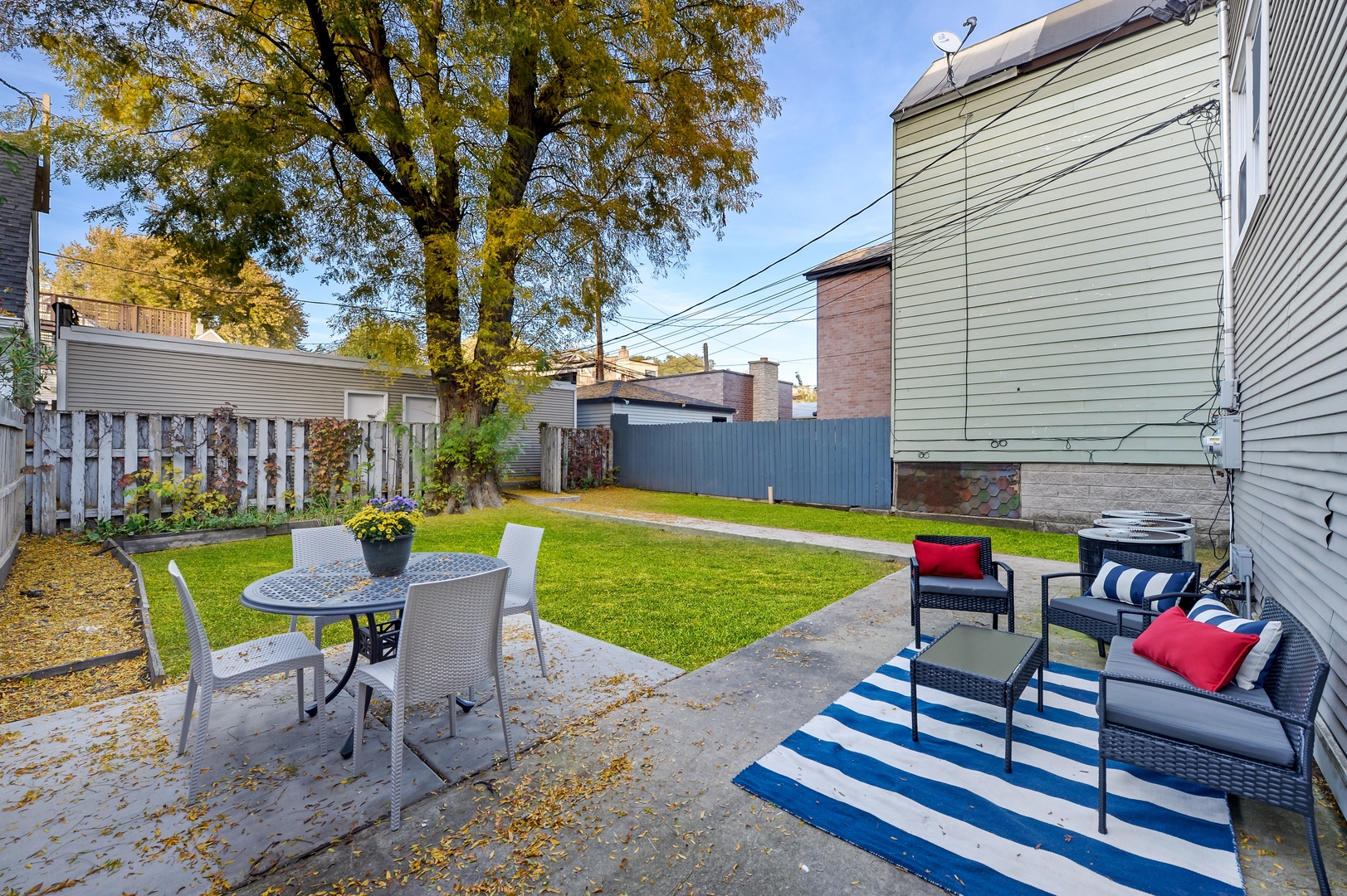 1938 W Melrose Street Unit: 3