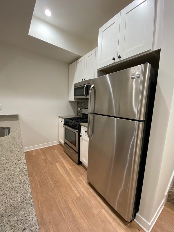 3138 N Seminary Avenue Unit: GDB