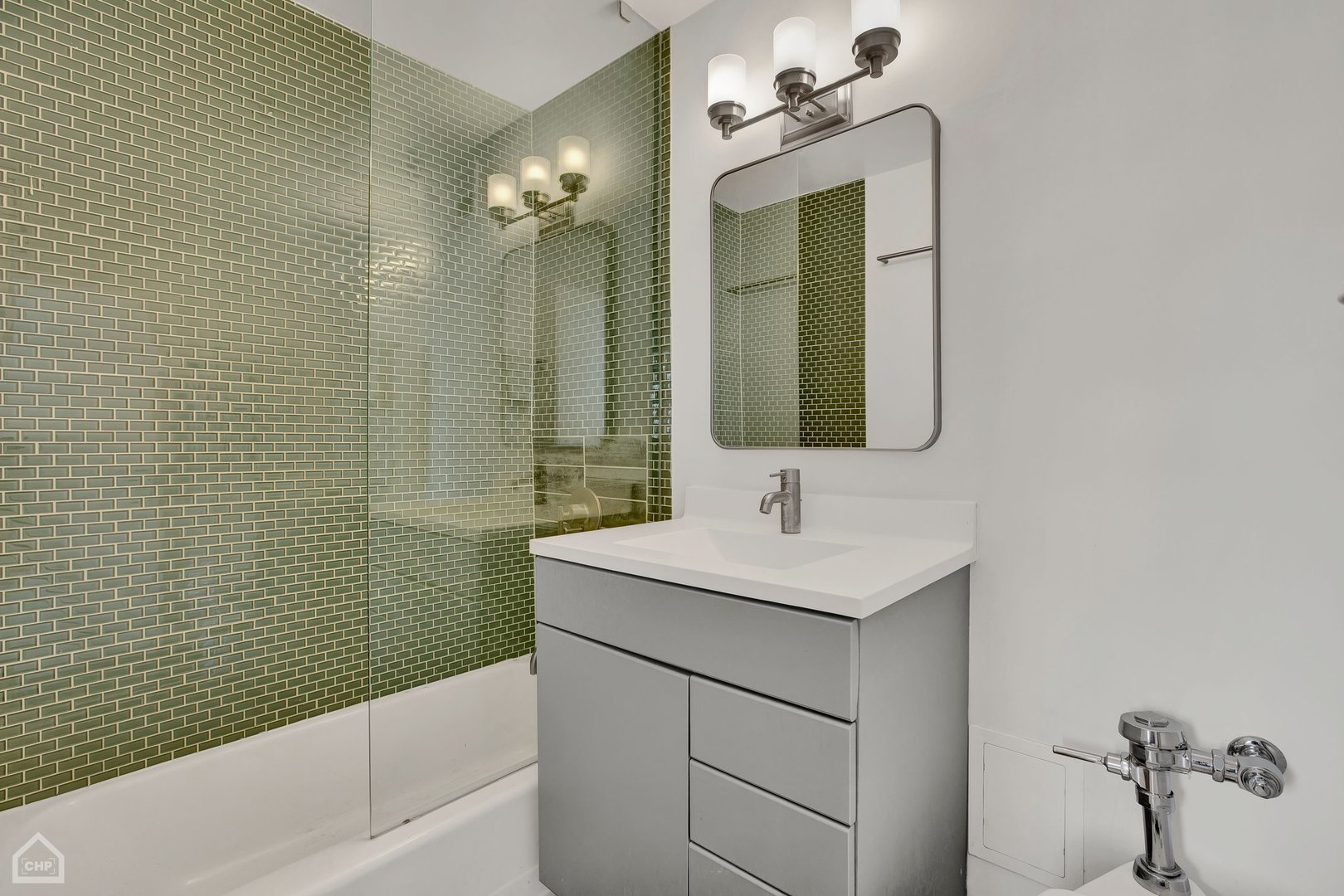 30 E Elm Street Unit: 10A