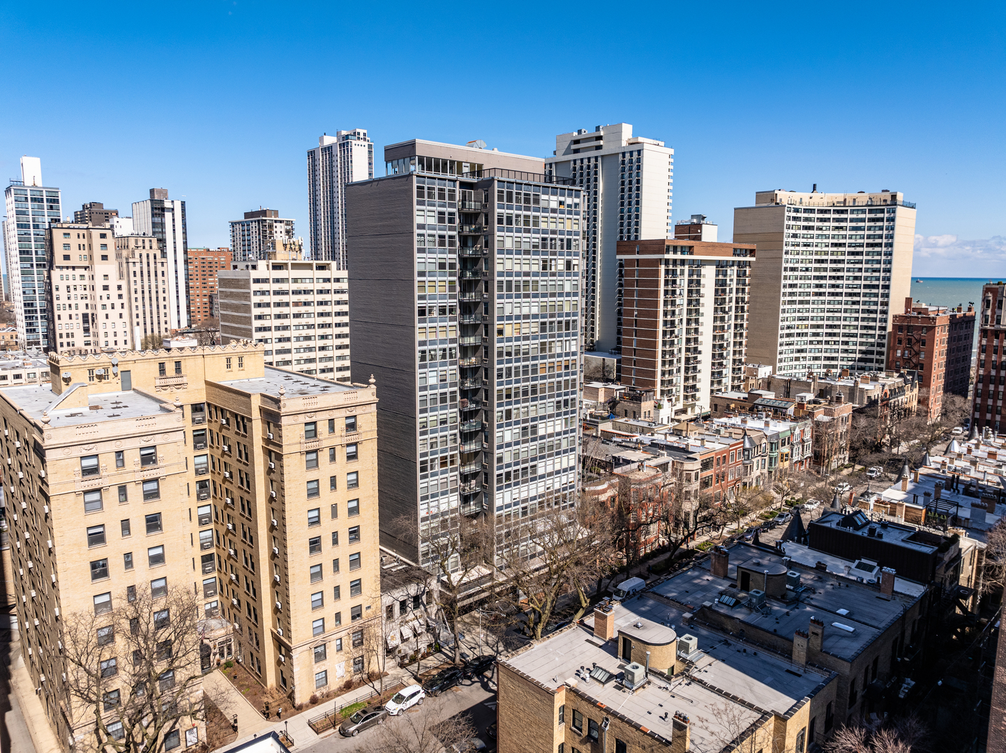 30 E Elm Street Unit: 10A