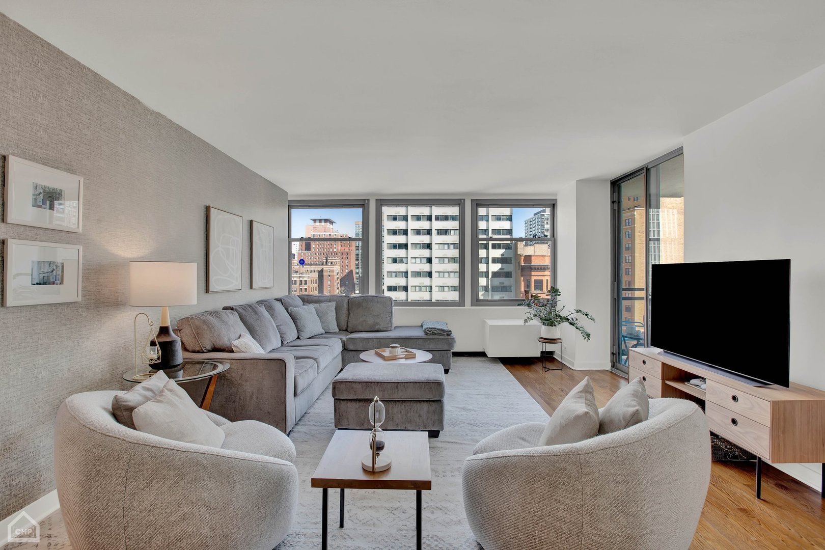 30 E Elm Street Unit: 10A