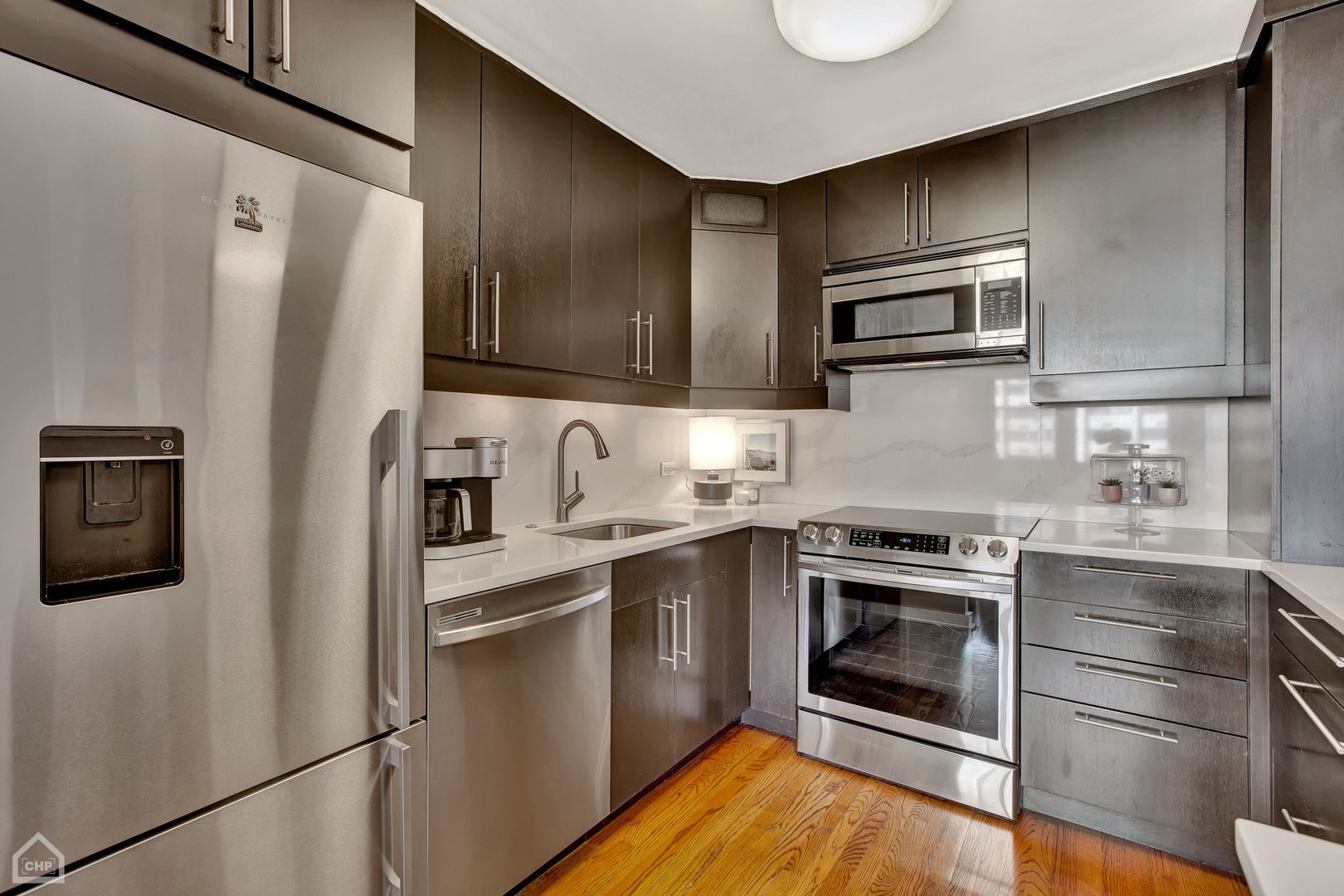 30 E Elm Street Unit: 10A
