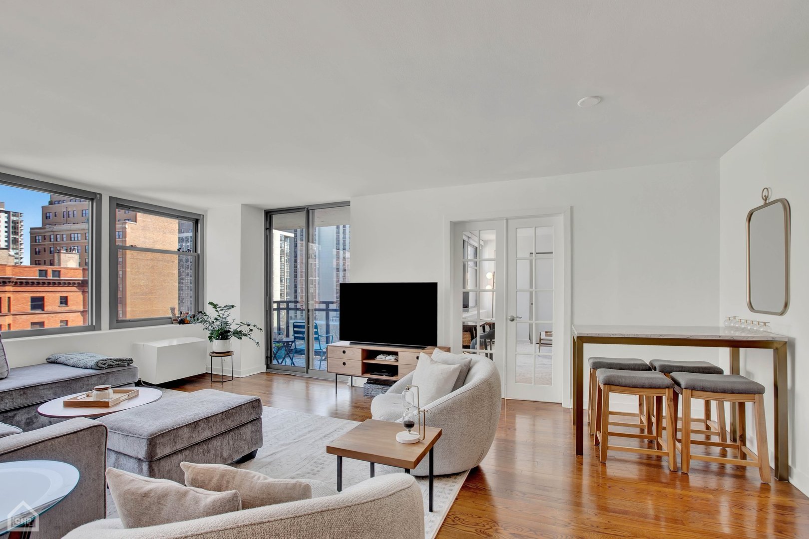 30 E Elm Street Unit: 10A
