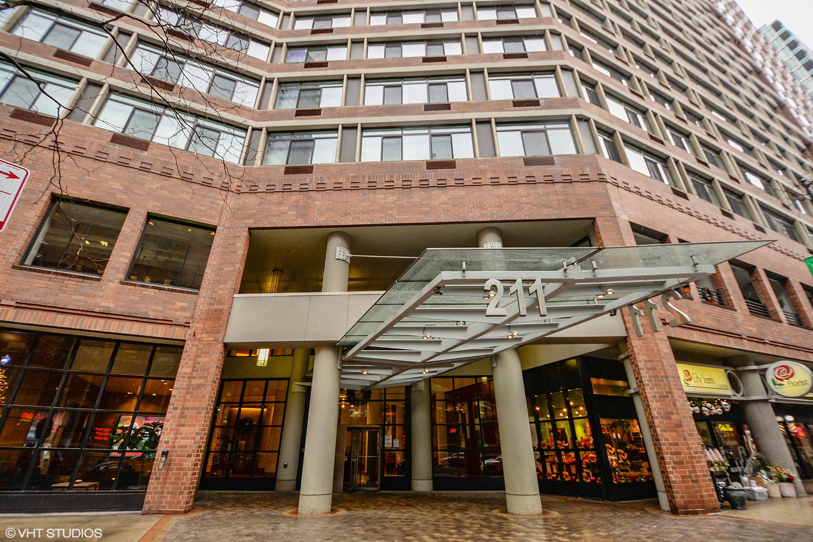 211 E OHIO Street Unit: 2323