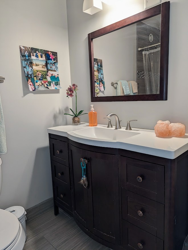 211 E OHIO Street Unit: 2323
