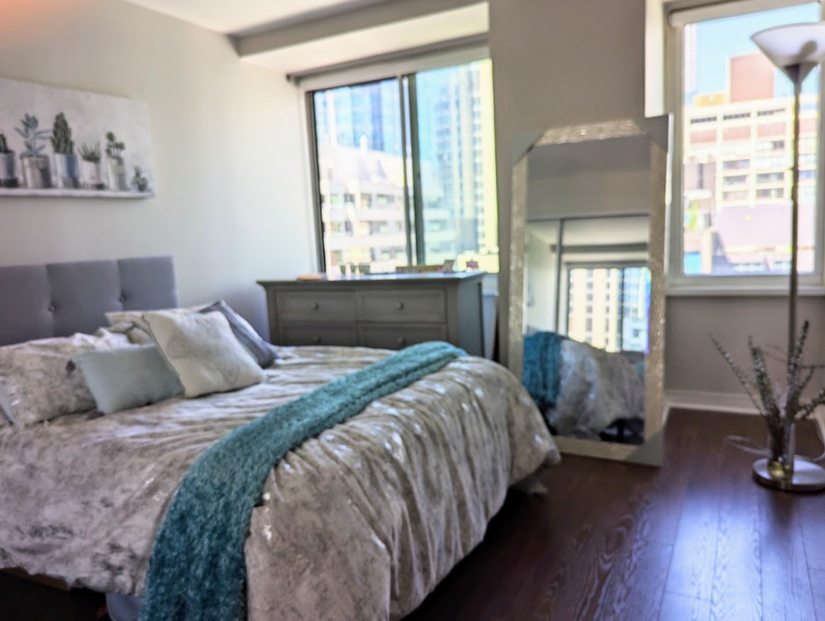 211 E OHIO Street Unit: 2323