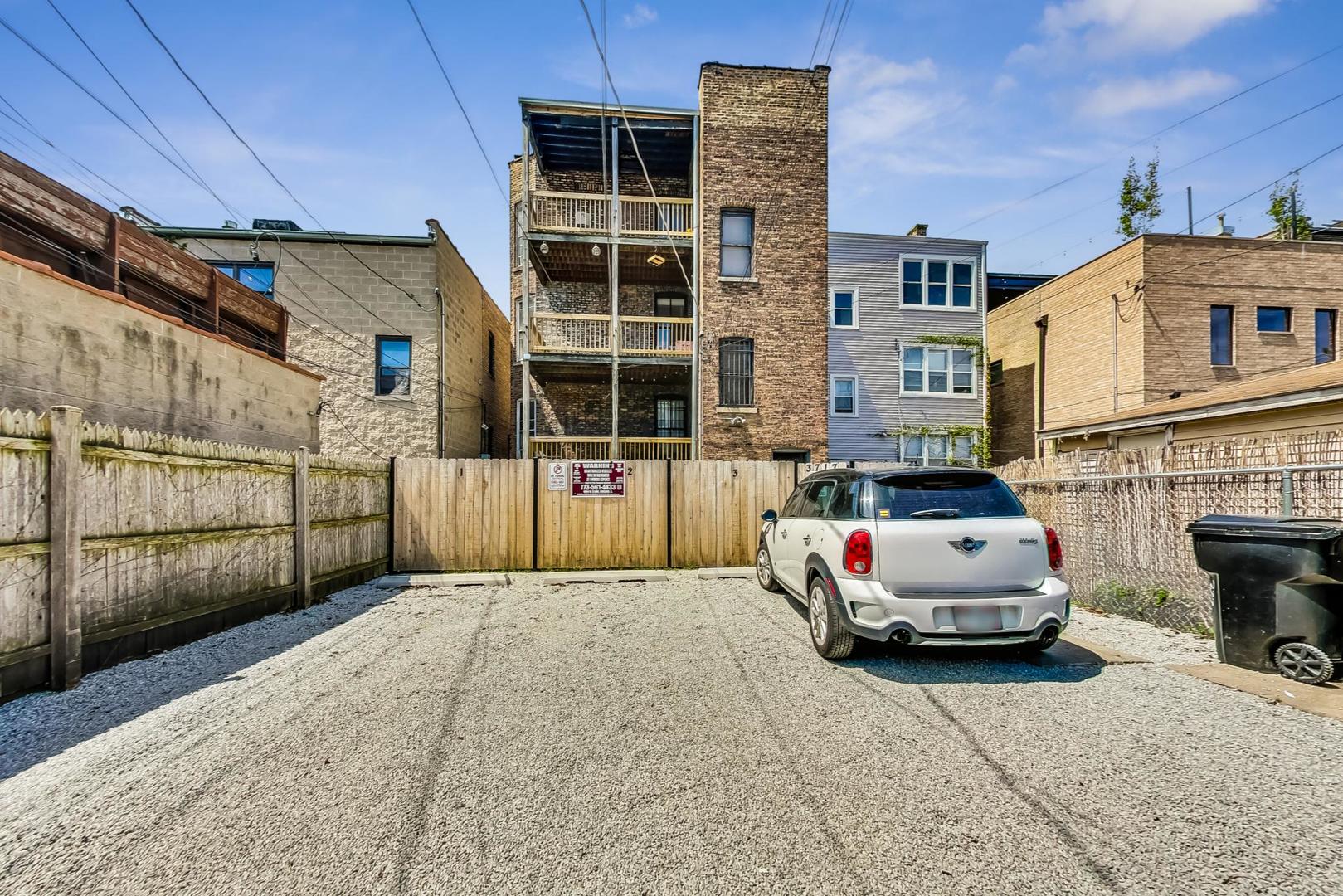 3717 N Magnolia Avenue Unit: 1
