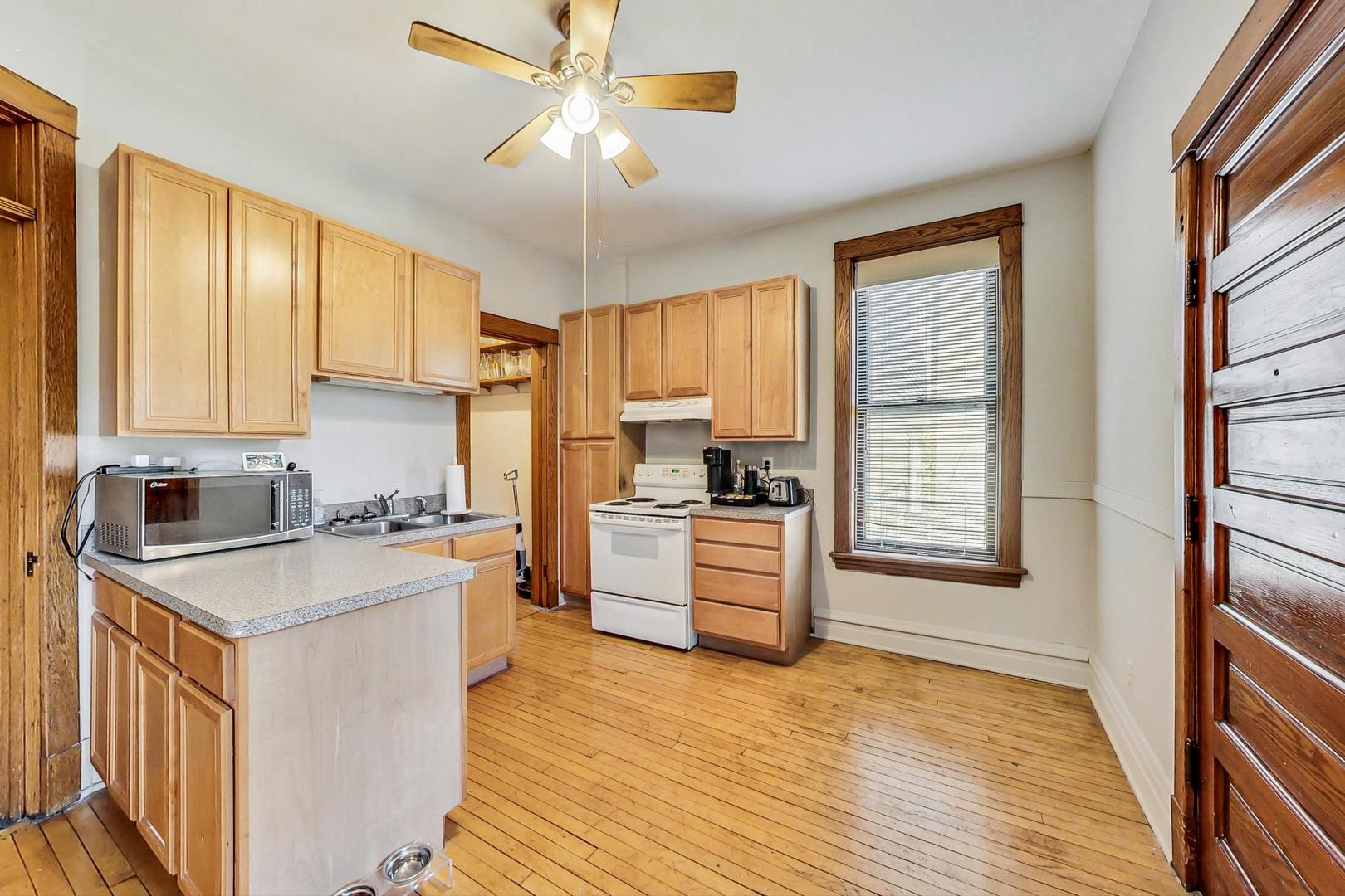 3717 N Magnolia Avenue Unit: 1
