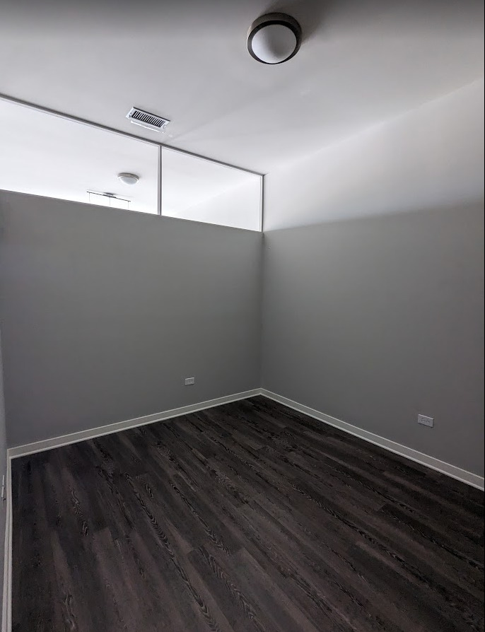 1545 W North Avenue Unit: 404