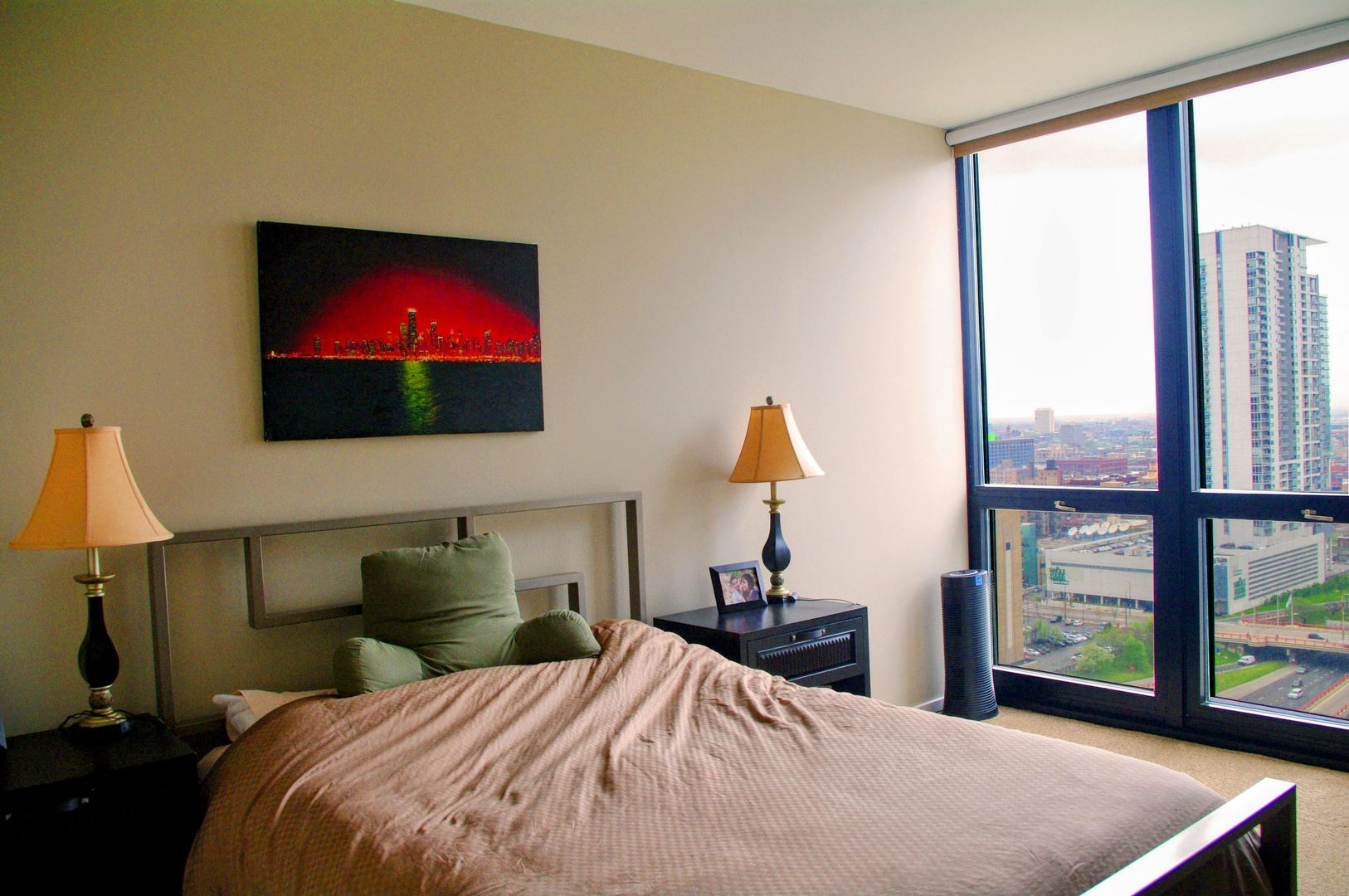 210 S Desplaines Street Unit: 2109