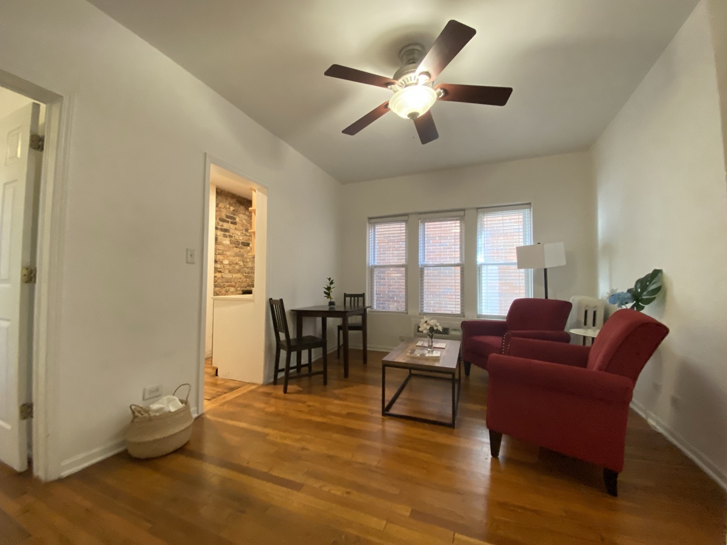 505 W Deming Place Unit: 1S