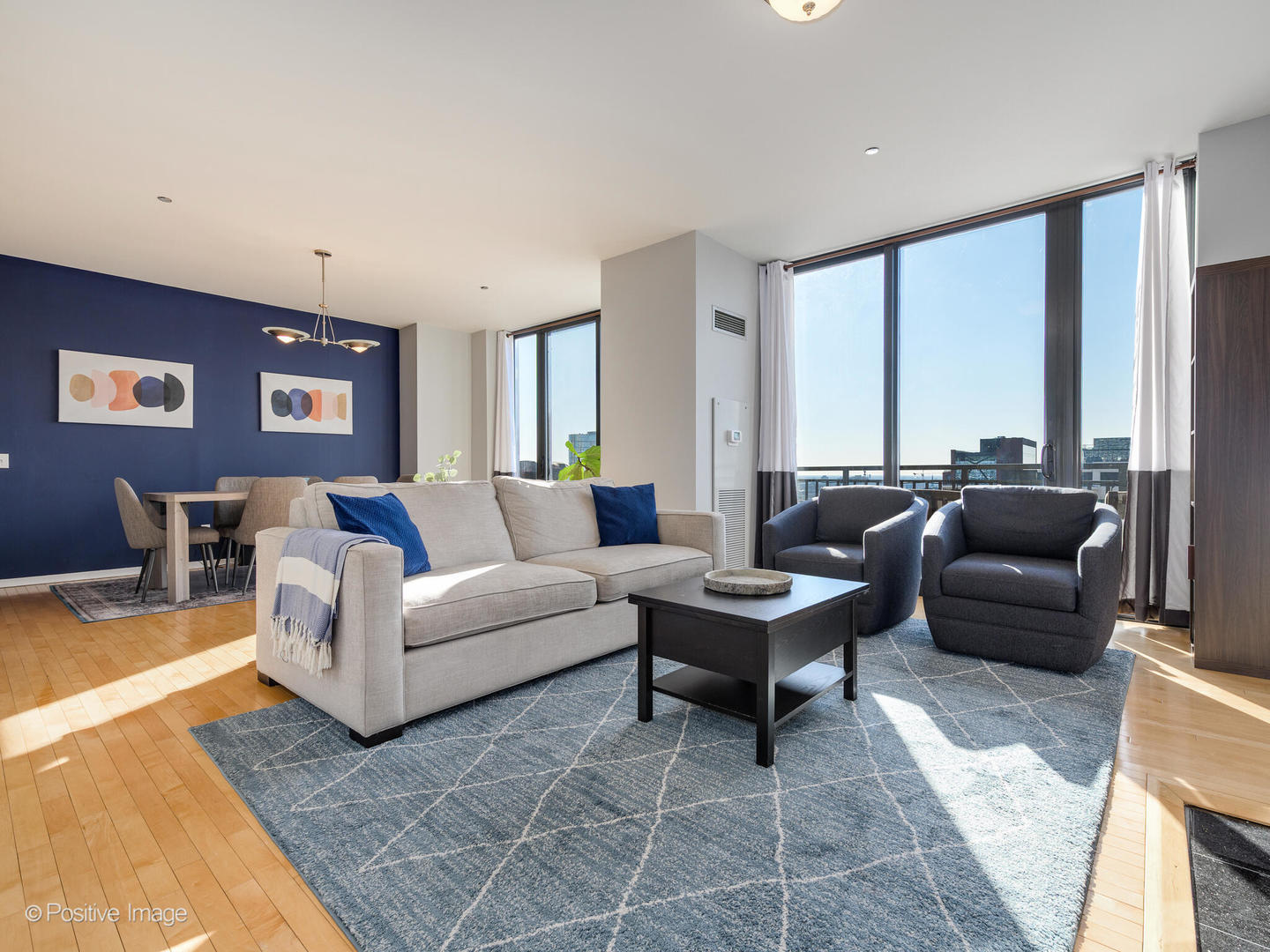 330 N JEFFERSON Street Unit: 2305