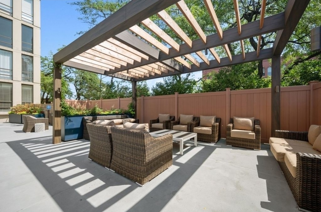 1660 N LaSalle Drive Unit: 1304