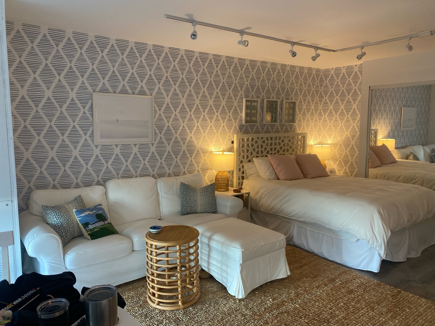 1660 N LaSalle Drive Unit: 1304