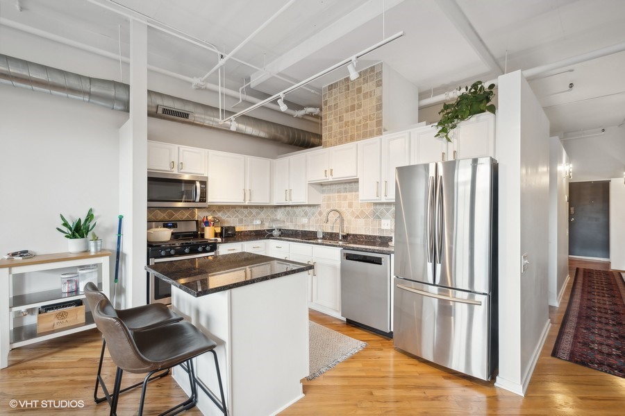 500 S Clinton Street Unit: 426