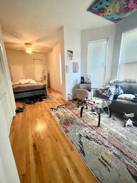2835 N Racine Avenue Unit: 2F