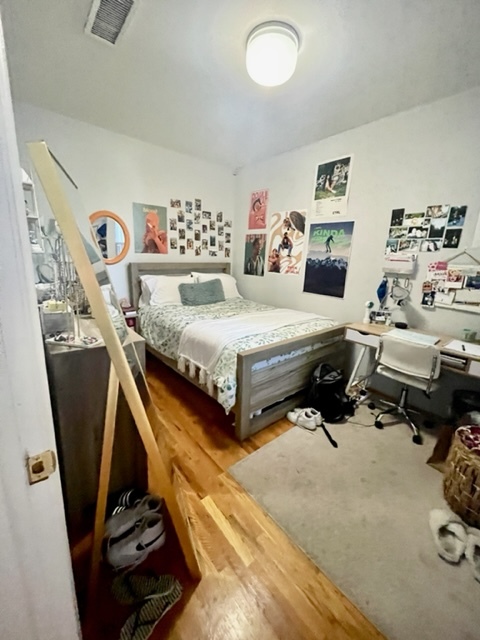 2835 N Racine Avenue Unit: 2F