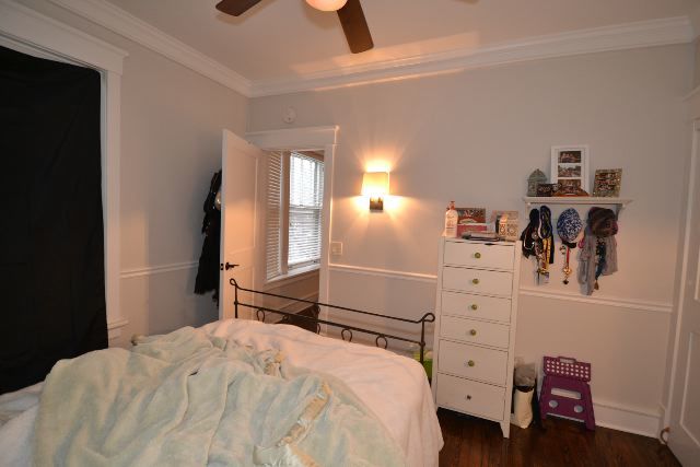 1406 W Cornelia Avenue Unit: 2