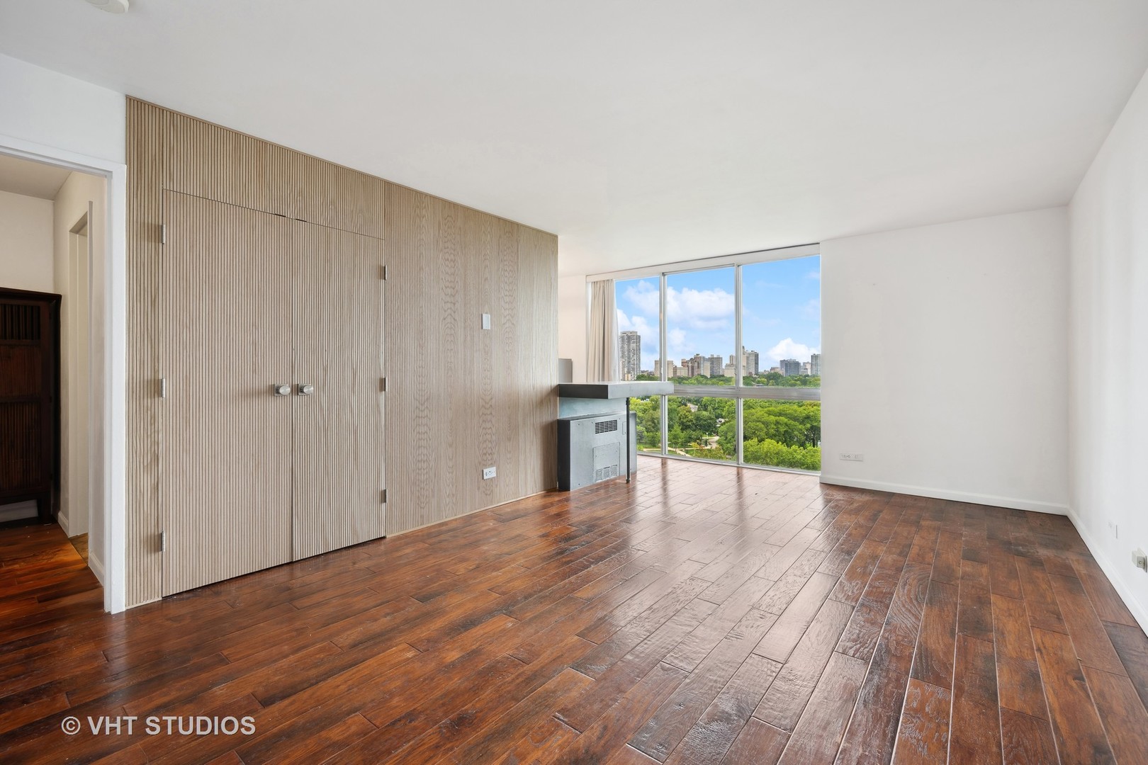 1555 N Dearborn Parkway Unit: 11B