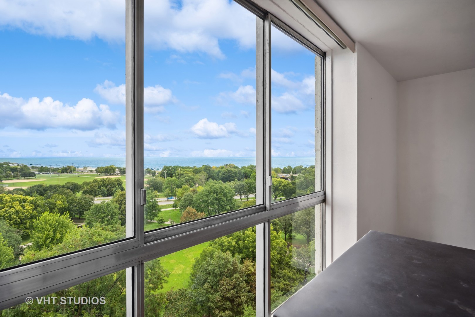 1555 N Dearborn Parkway Unit: 11B