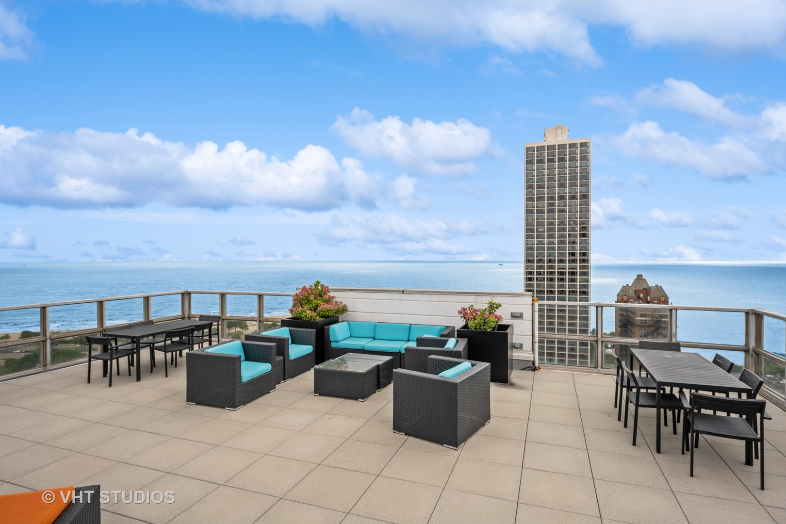 1555 N Dearborn Parkway Unit: 11B