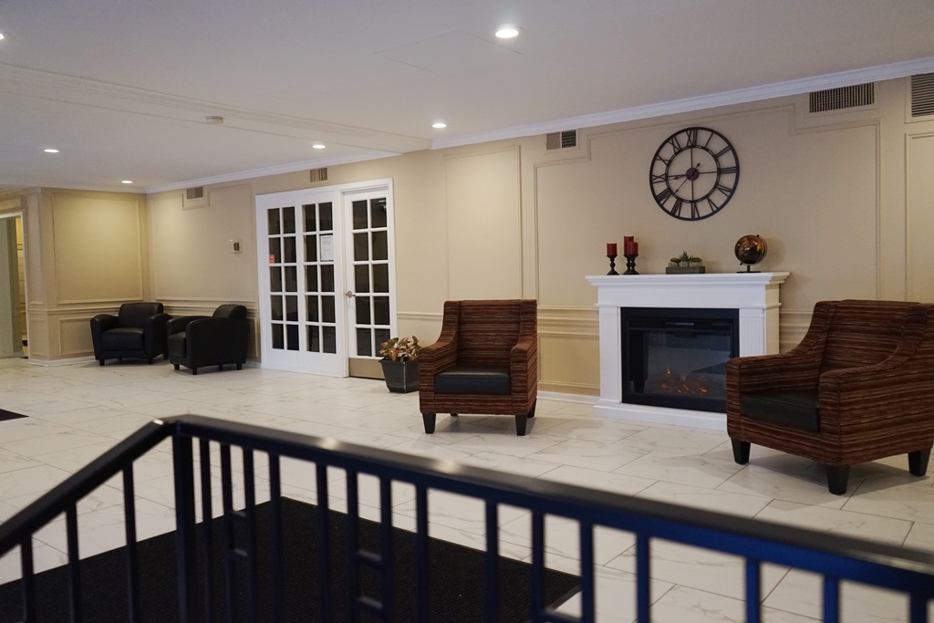 2909 N SHERIDAN Road Unit: 901