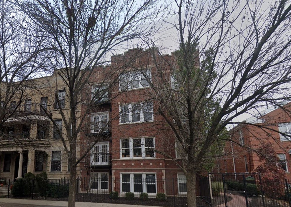 4445 N Paulina Street Unit: E3