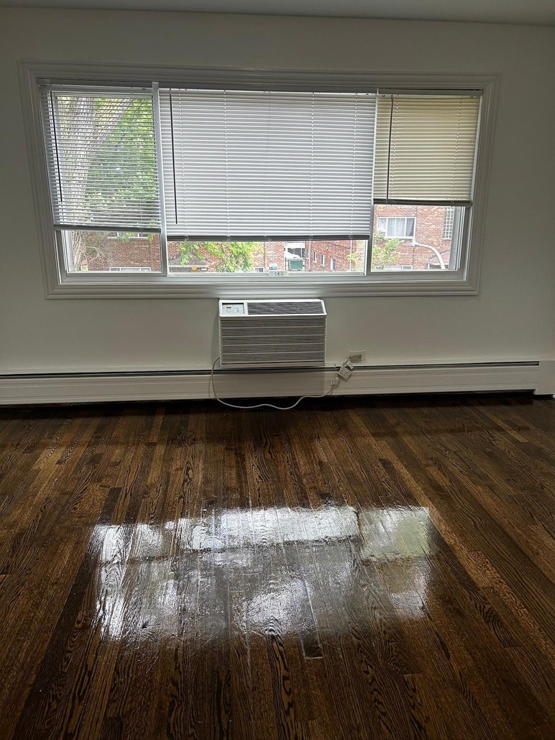 6002 N Winthrop Avenue Unit: 101