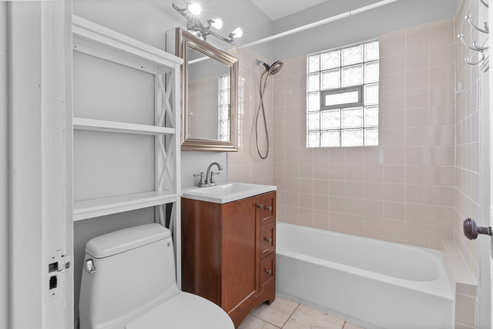 4814 N Kentucky Avenue Unit: 2