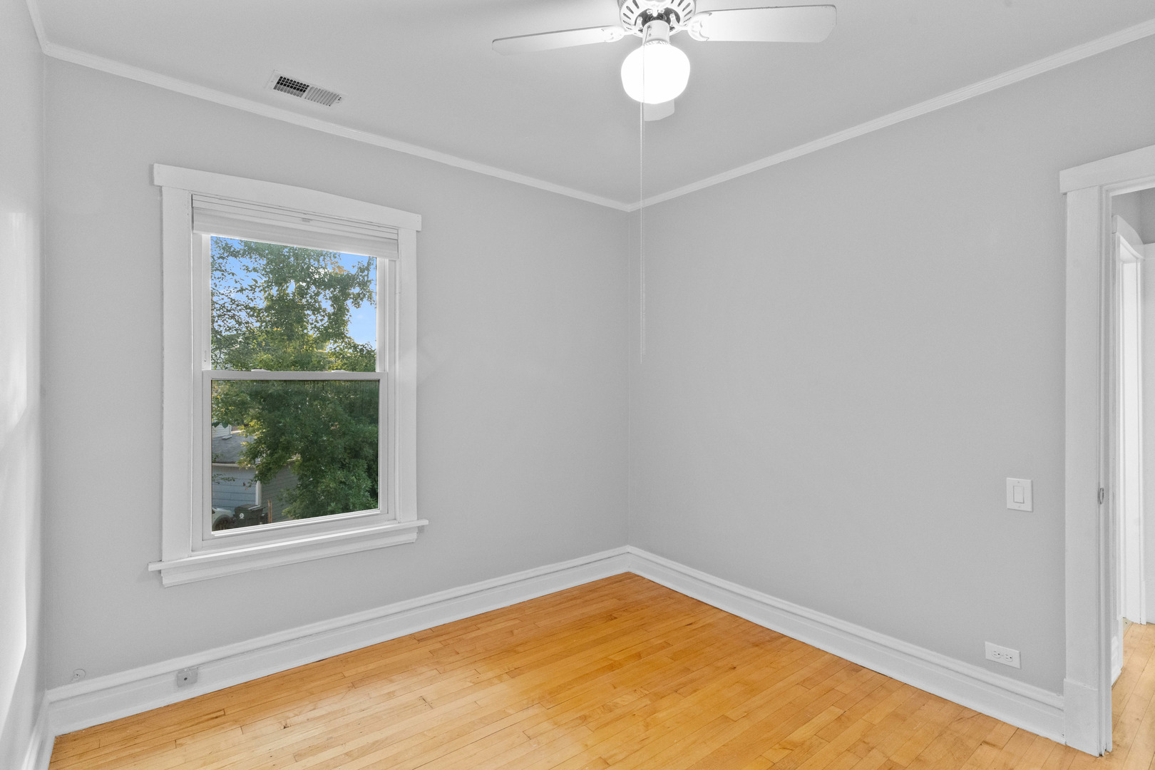 4814 N Kentucky Avenue Unit: 2