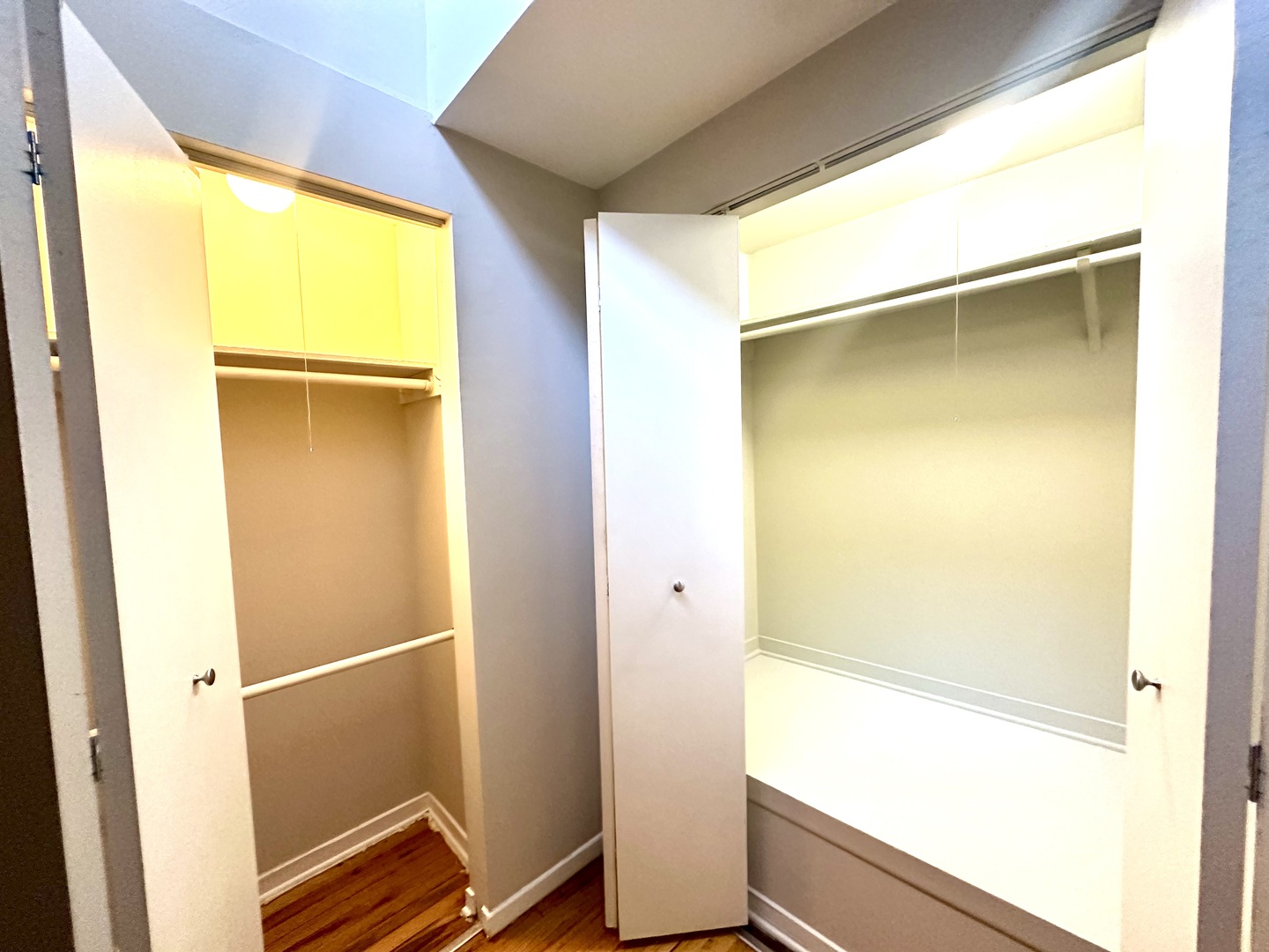 2302 N Clark Street Unit: 4E