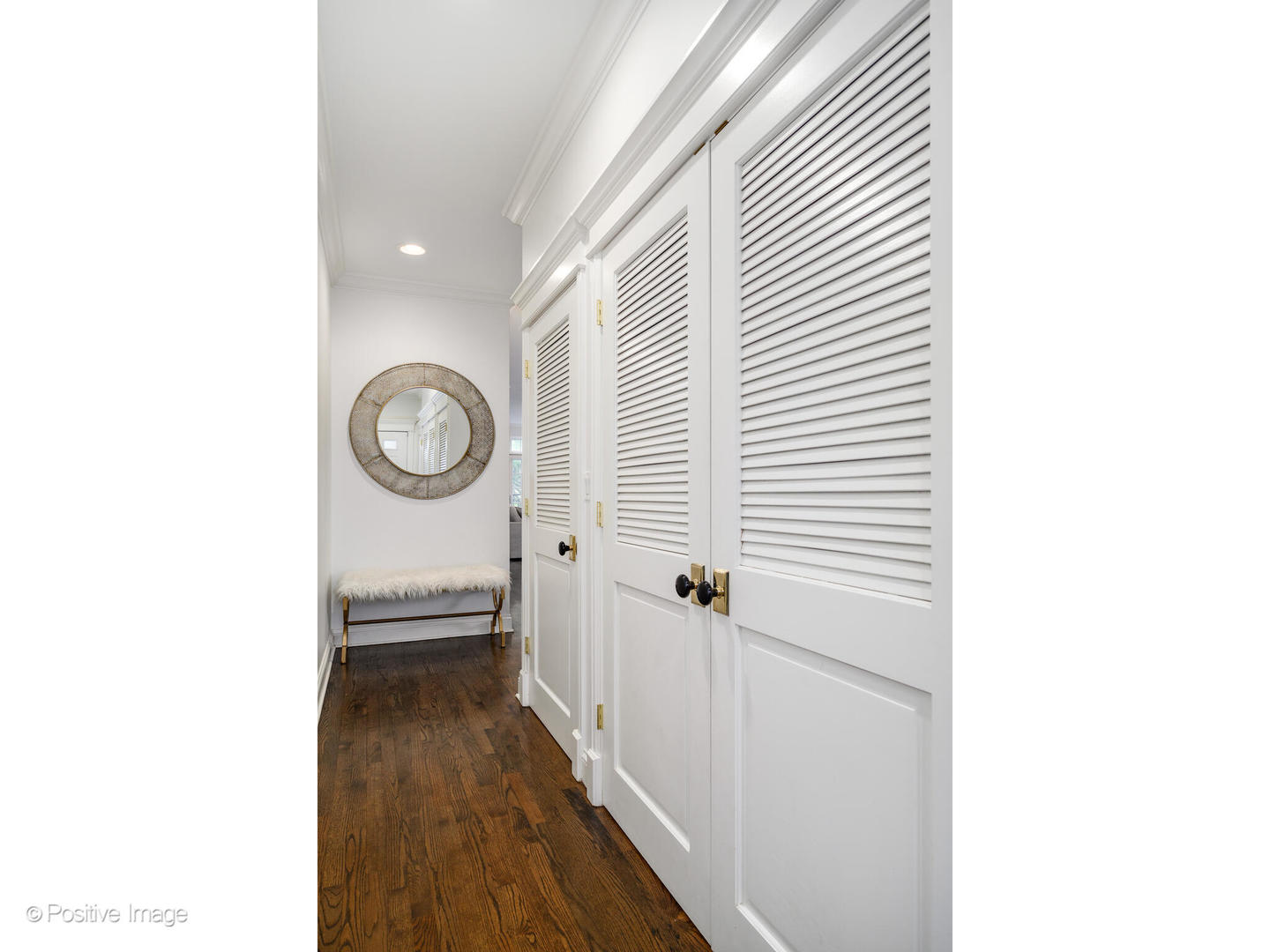 3625 N Lakewood Avenue Unit: 3N