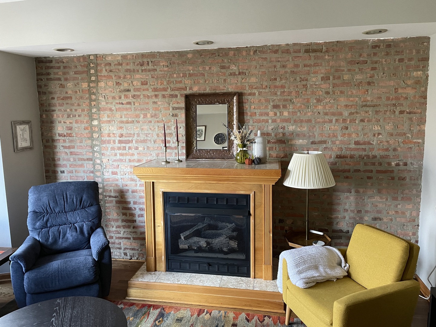 2755 W Logan Avenue Unit: 2