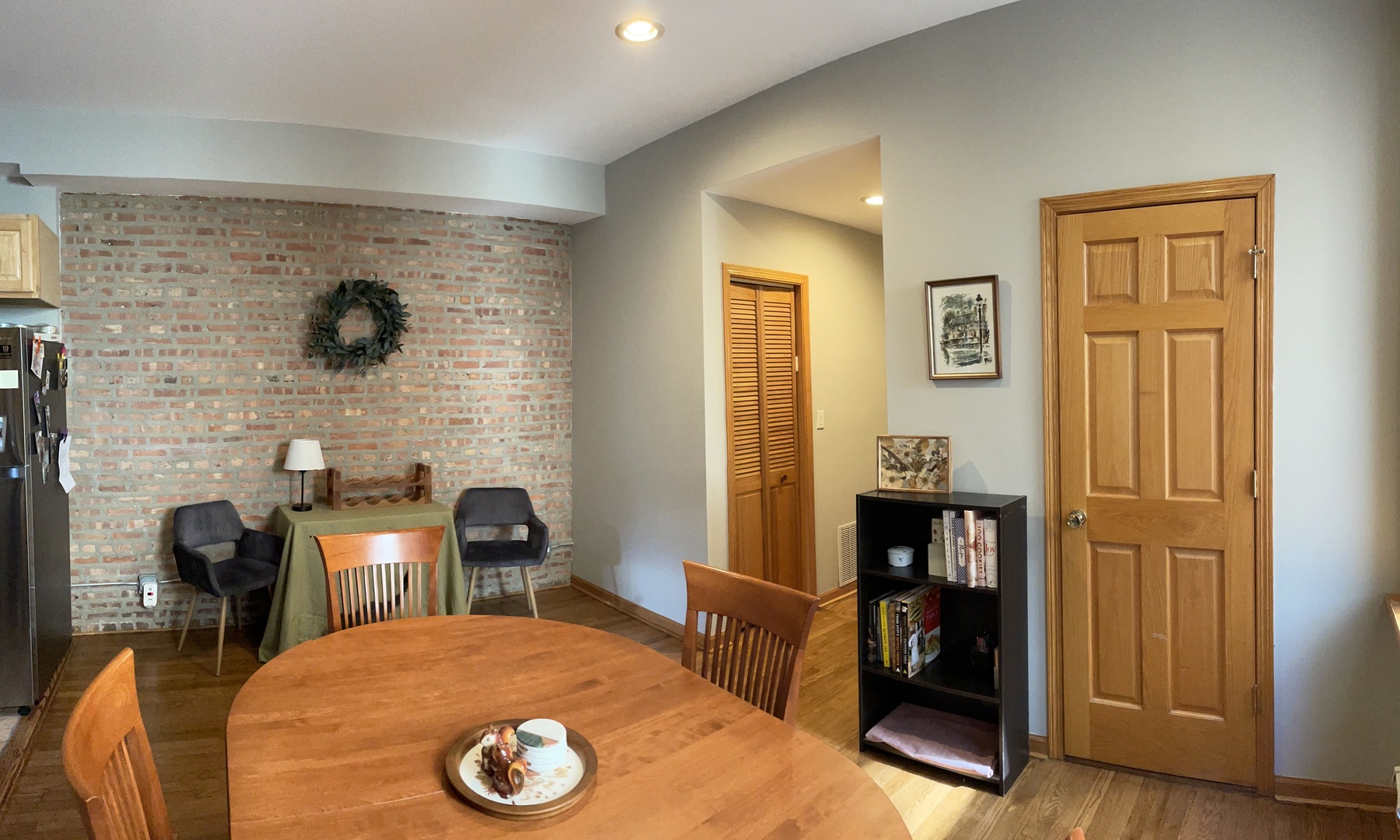 2755 W Logan Avenue Unit: 2