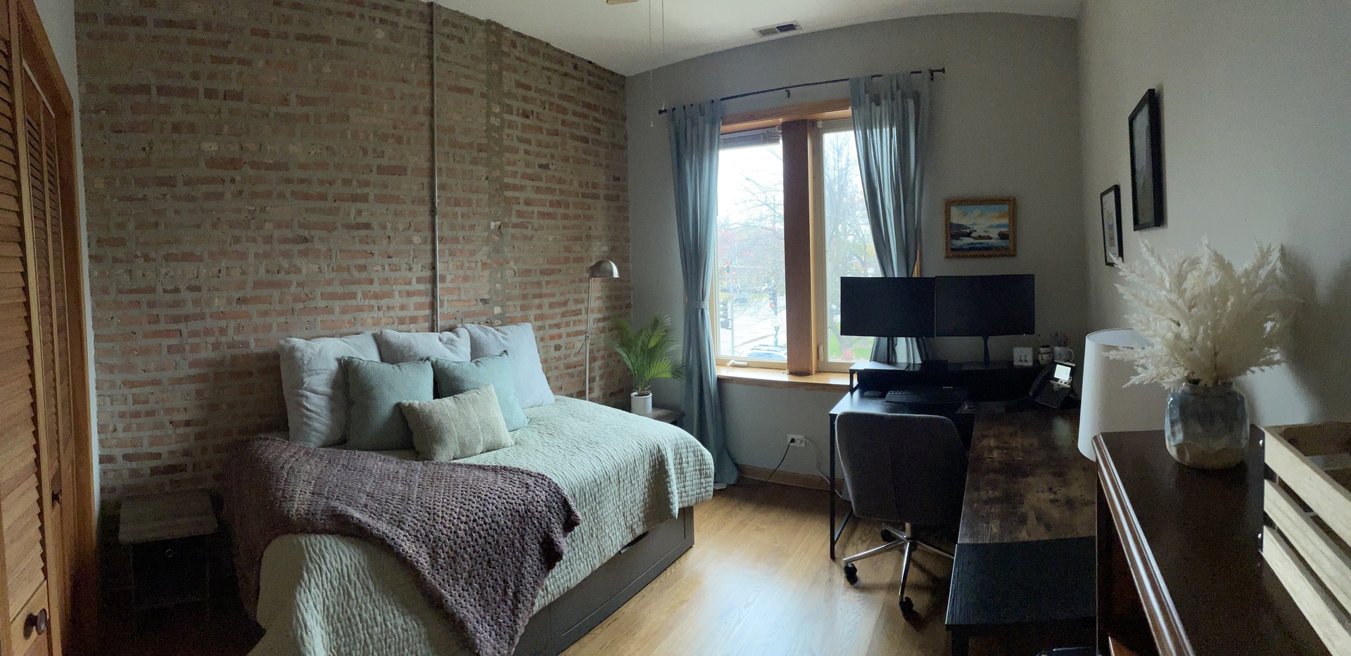 2755 W Logan Avenue Unit: 2