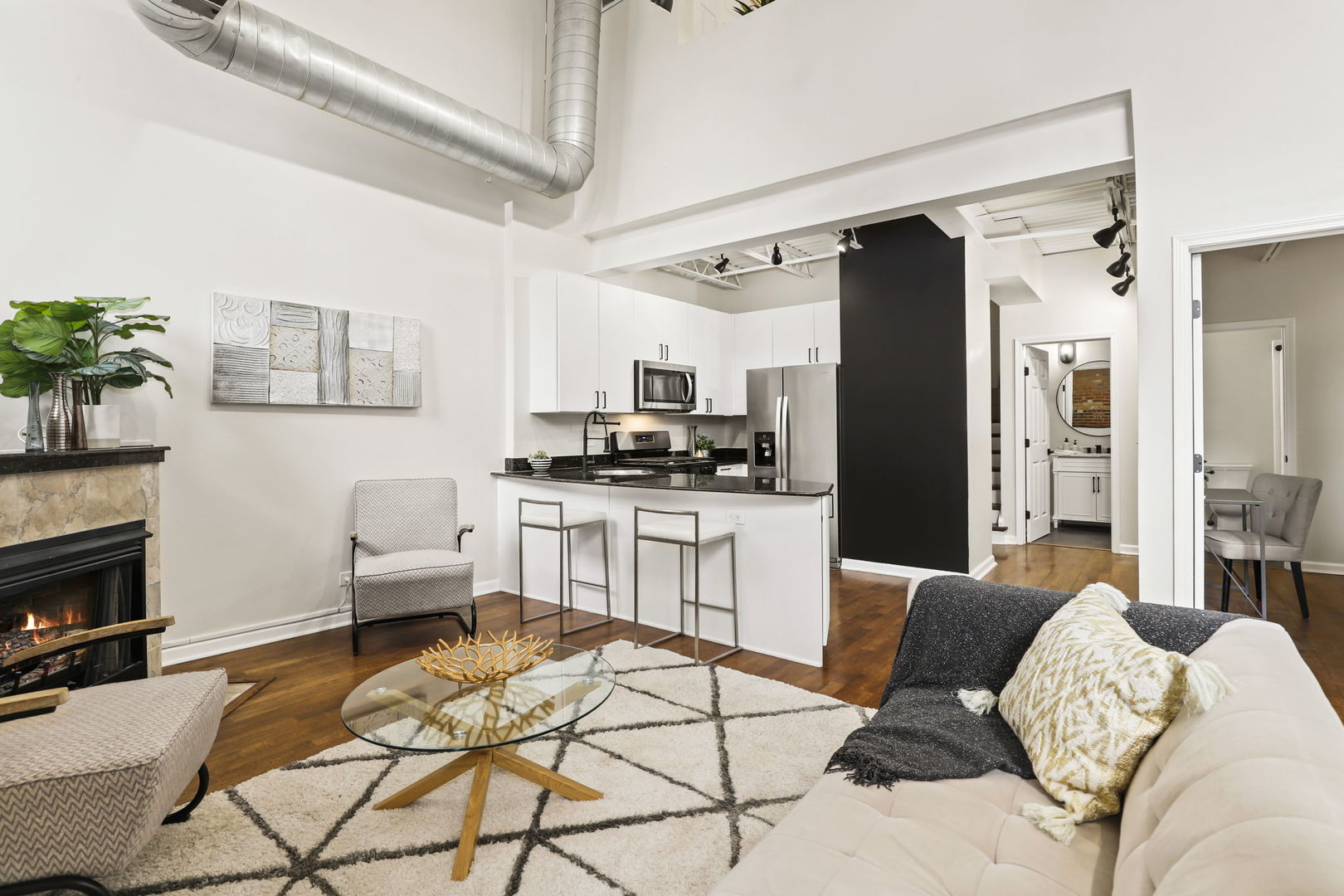 2101 W RICE Street Unit: 101