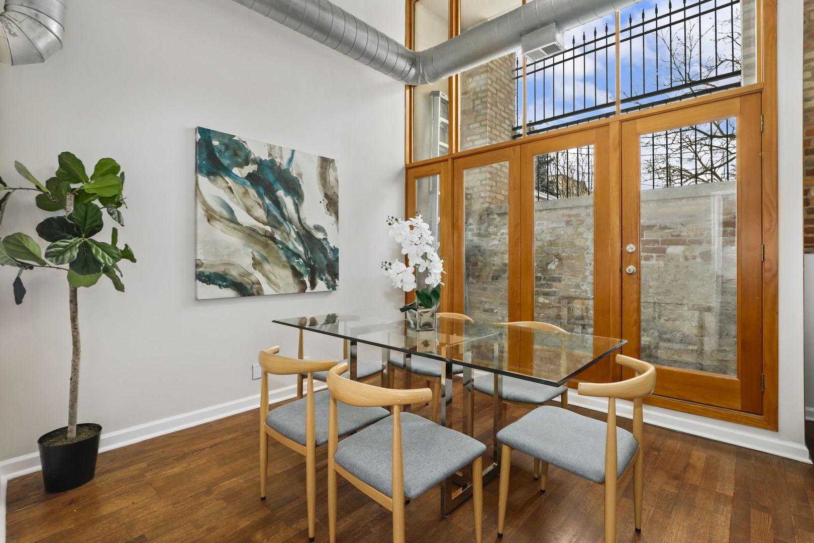 2101 W RICE Street Unit: 101