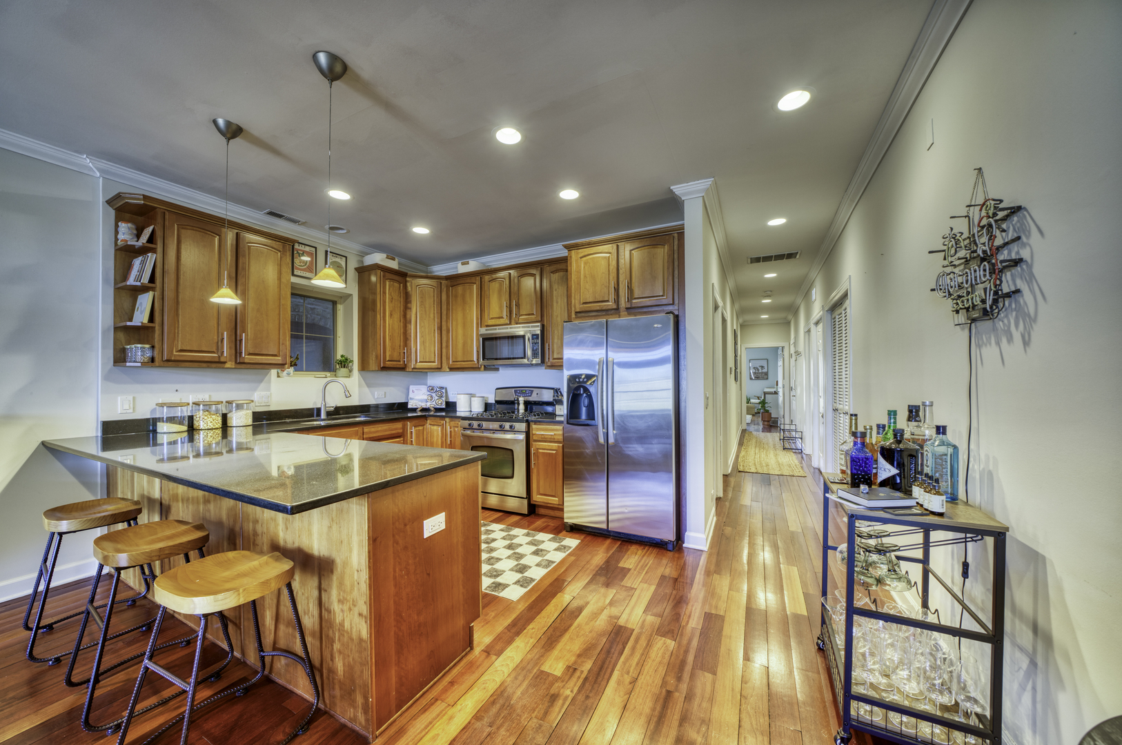 1347 N Ashland Avenue Unit: 1N