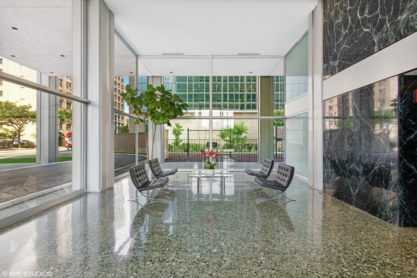 340 W Diversey Parkway Unit: 2216