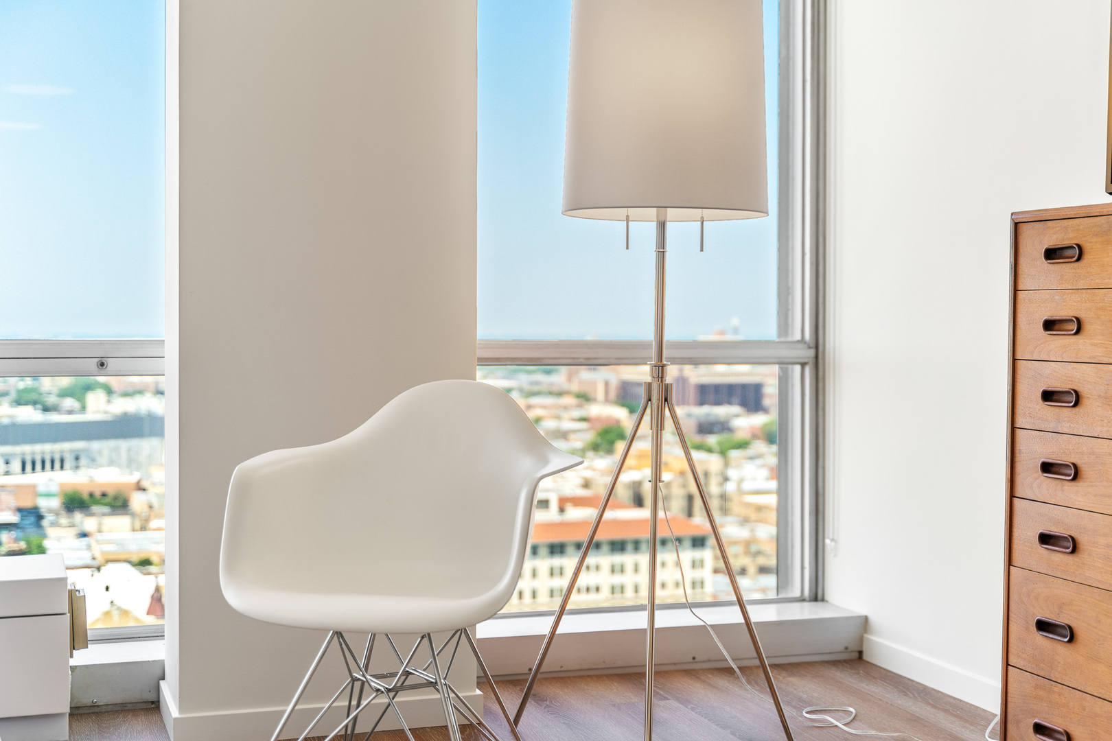 340 W Diversey Parkway Unit: 2216