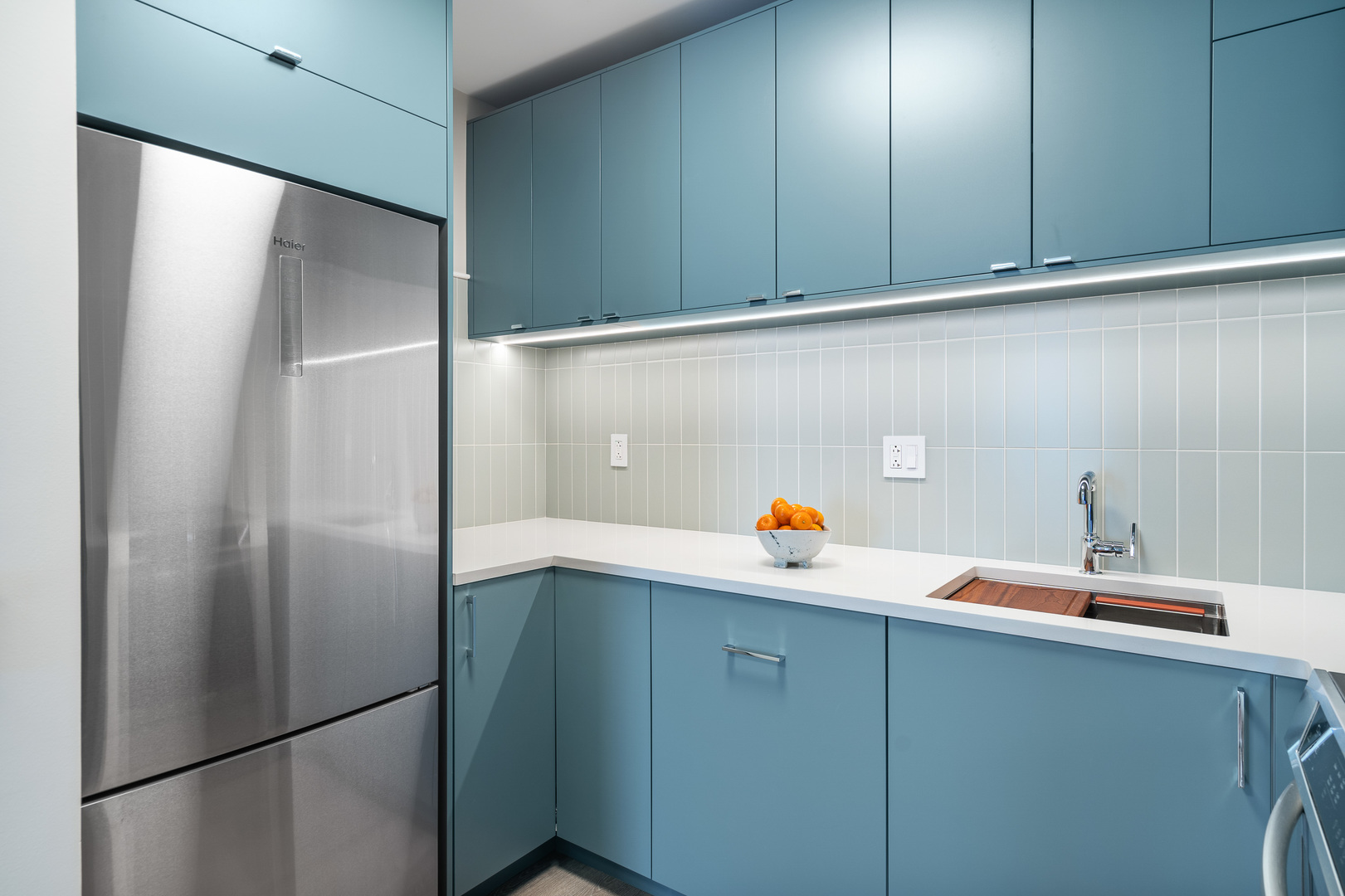 340 W Diversey Parkway Unit: 2216