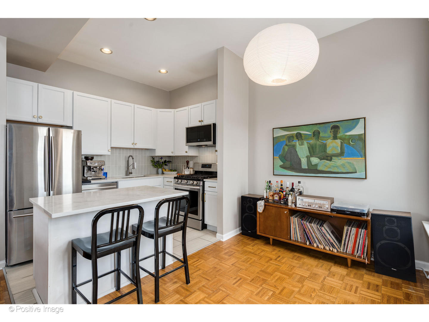 549 W Belden Avenue Unit: 4FE