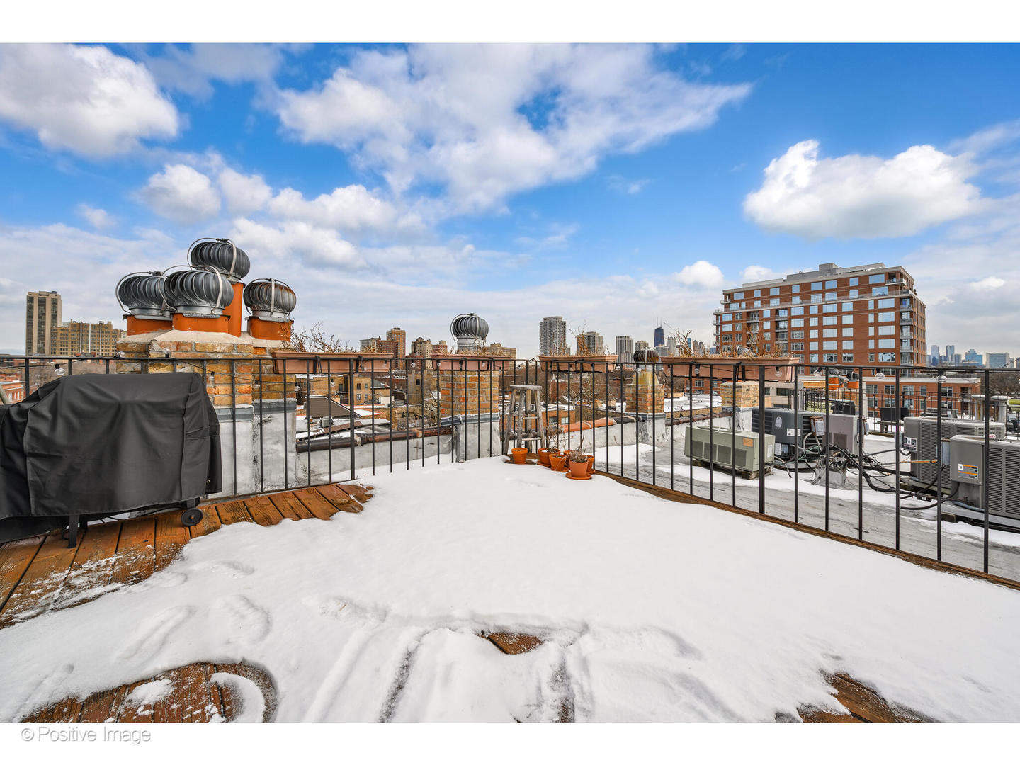 549 W Belden Avenue Unit: 4FE