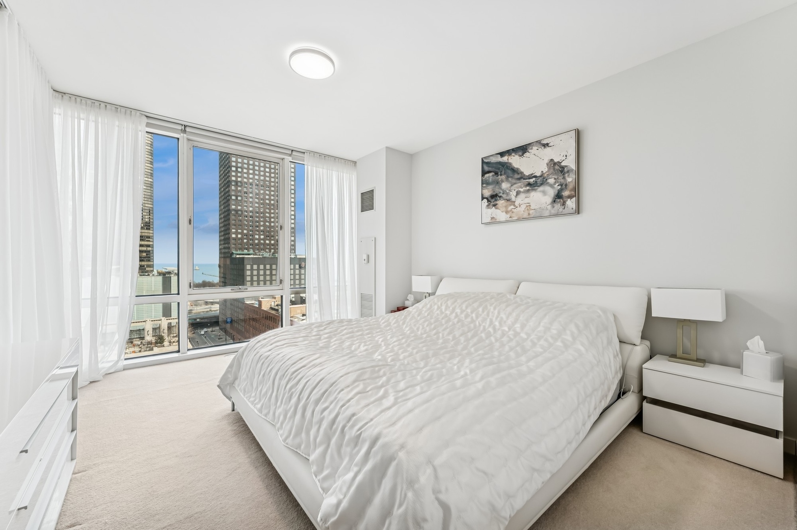 505 N McClurg Court Unit: 1402